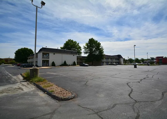 Motel 6-Wethersfield, Ct - Hartford